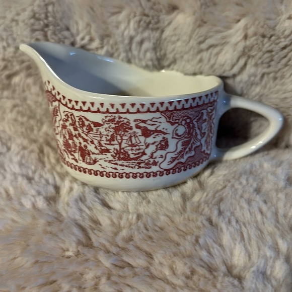 Early Americana Very Collectible Creamer Harvest Design Red/White - Picture 2 of 5